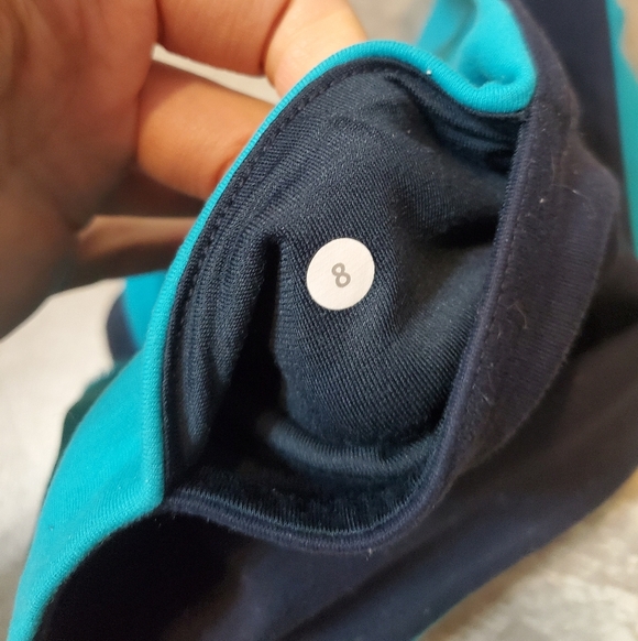 Lululemon Reversible Boogie Mini Shorts. Navy Blue & Aqua. 2" Inseam. Size 8. - Picture 4 of 9